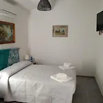 Angi