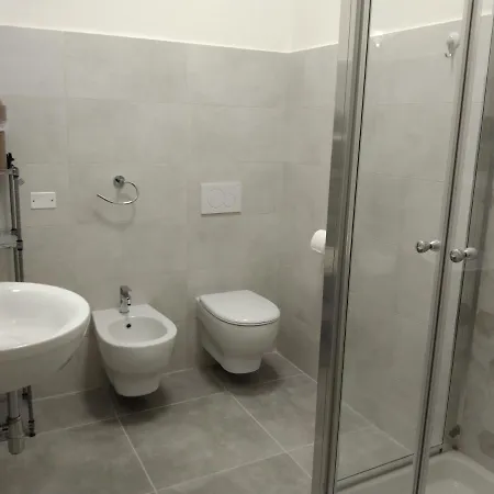 Angi Bed and Breakfast 3*